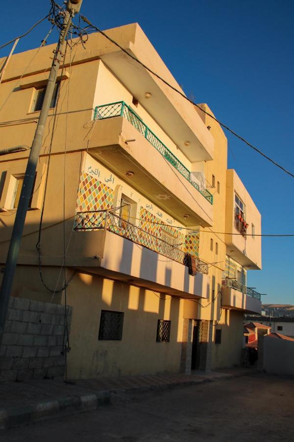 Bed and Breakfast Petra Family House Екстер'єр фото