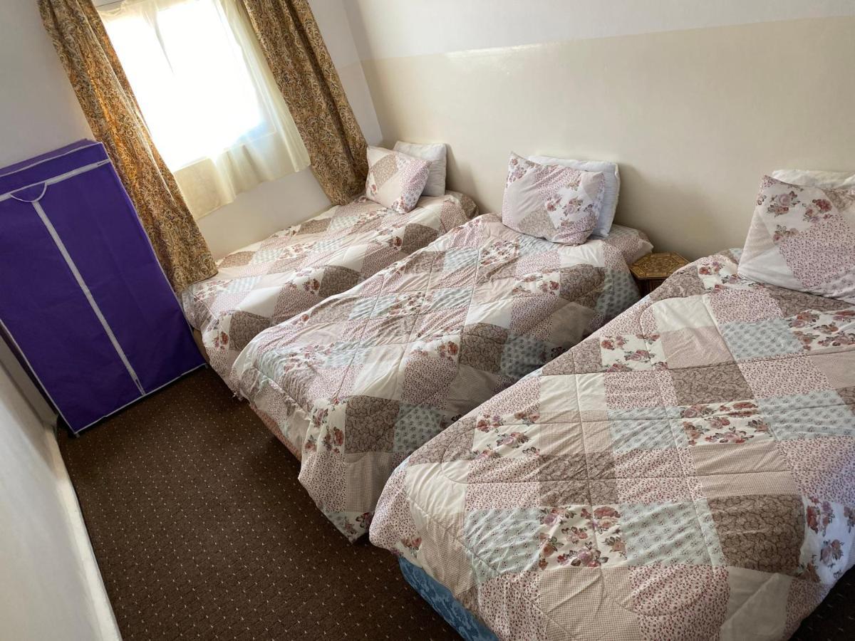 Bed and Breakfast Petra Family House Екстер'єр фото