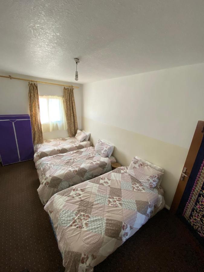 Bed and Breakfast Petra Family House Екстер'єр фото