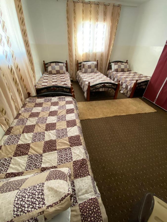 Bed and Breakfast Petra Family House Екстер'єр фото
